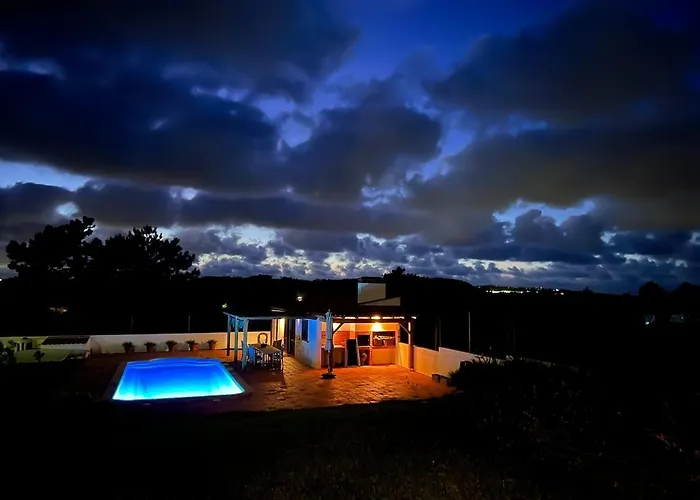 Βίλα Stunning In - Near Golf & Όμπιδος